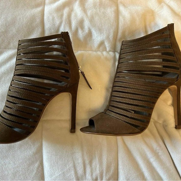 Brown Zara Heels - Picture 1 of 2